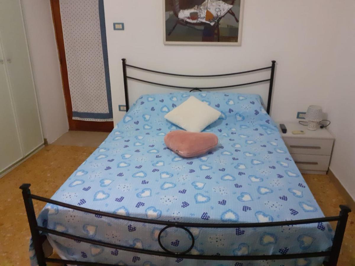 Bed and Breakfast A Casa Di Adele Caserta Exterior foto
